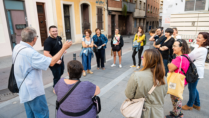 Peripatetic walks. Fear