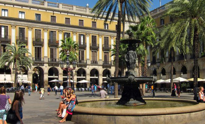 Font de la Plaça Reial de Barcelona