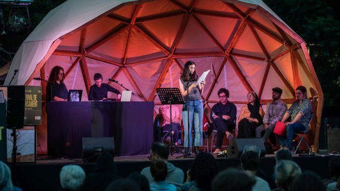 Biennal de Pensament 2024. Manifest poètic per al present. David Uclés, Míriam Hatibi, Anna Andreu, Miqui Otero, Joana Gomila & Laia Vallès, Paula Ducay i Josep Pedrals. Foto: Pep Herrero